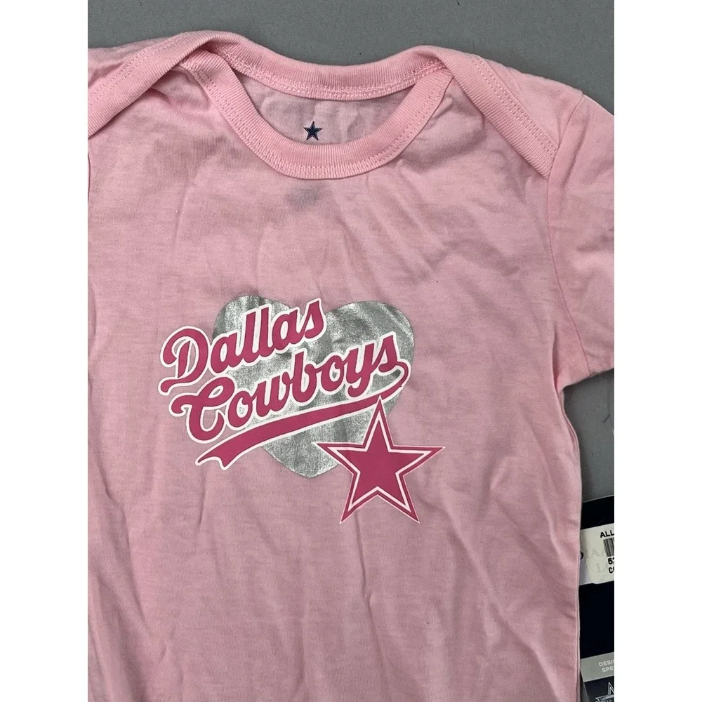 NFL Dallas Cowboys Baby Girl One‎ Piece Bodysuit 12M Pink